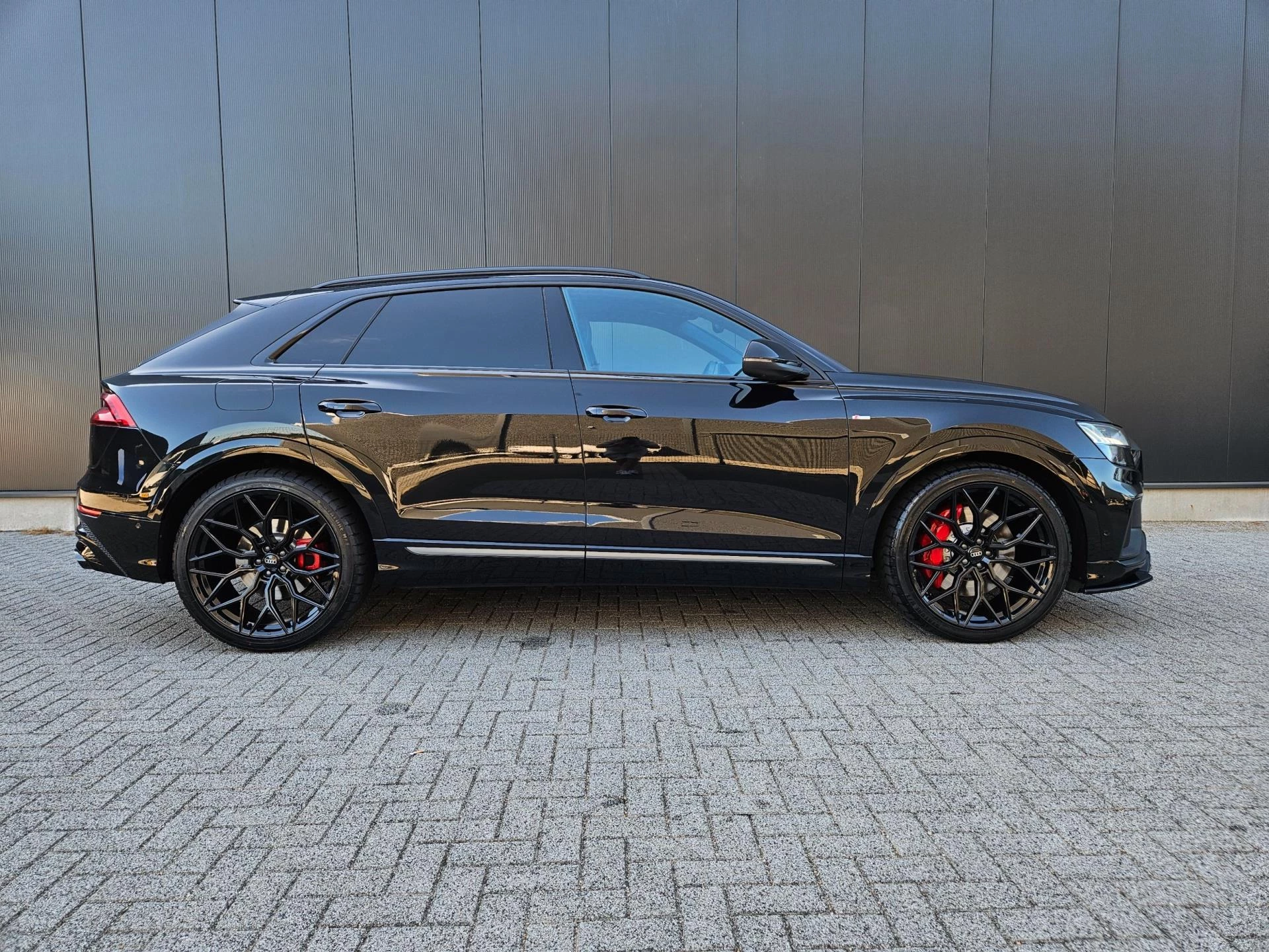 Hoofdafbeelding Audi Q8