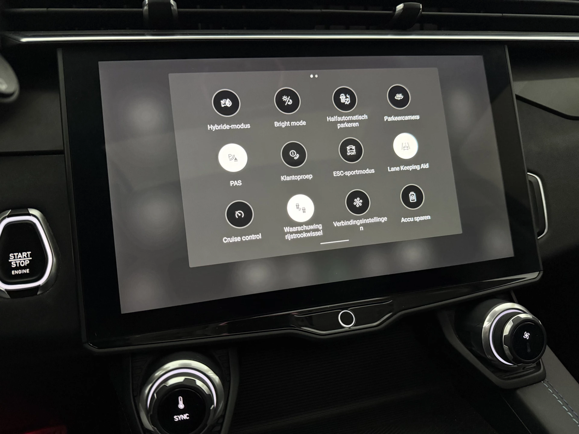 Hoofdafbeelding Lynk & Co 01