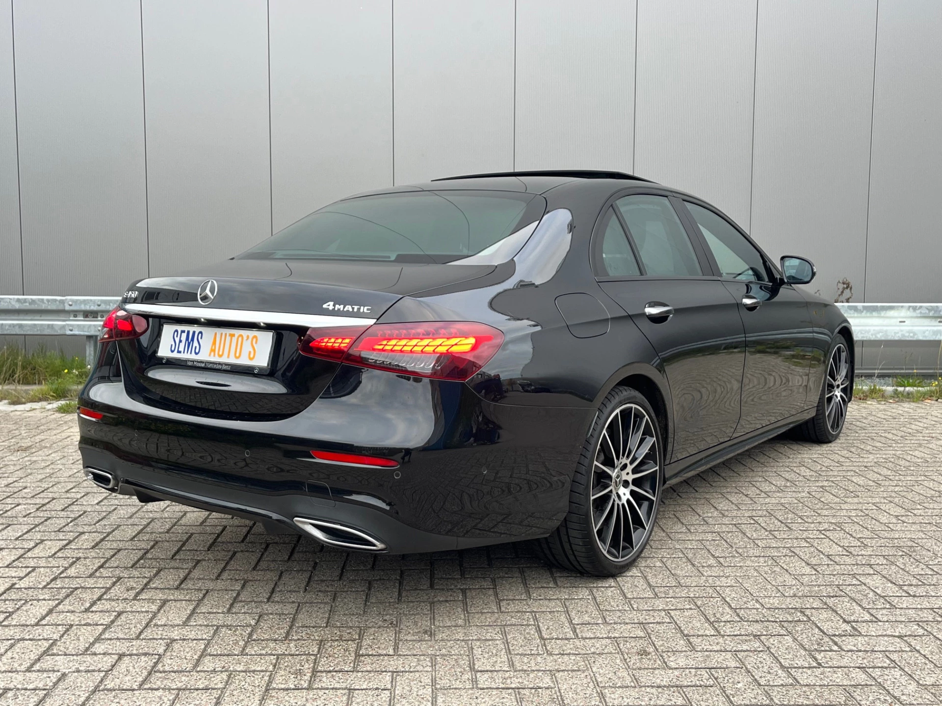 Hoofdafbeelding Mercedes-Benz E-Klasse