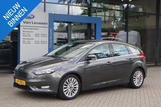 Ford Focus 1.5 150PK TITANIUM 5-DEURS NAVI LM-VELGEN CLIMA P-SENSOREN NL-AUTO KEYLESS START
