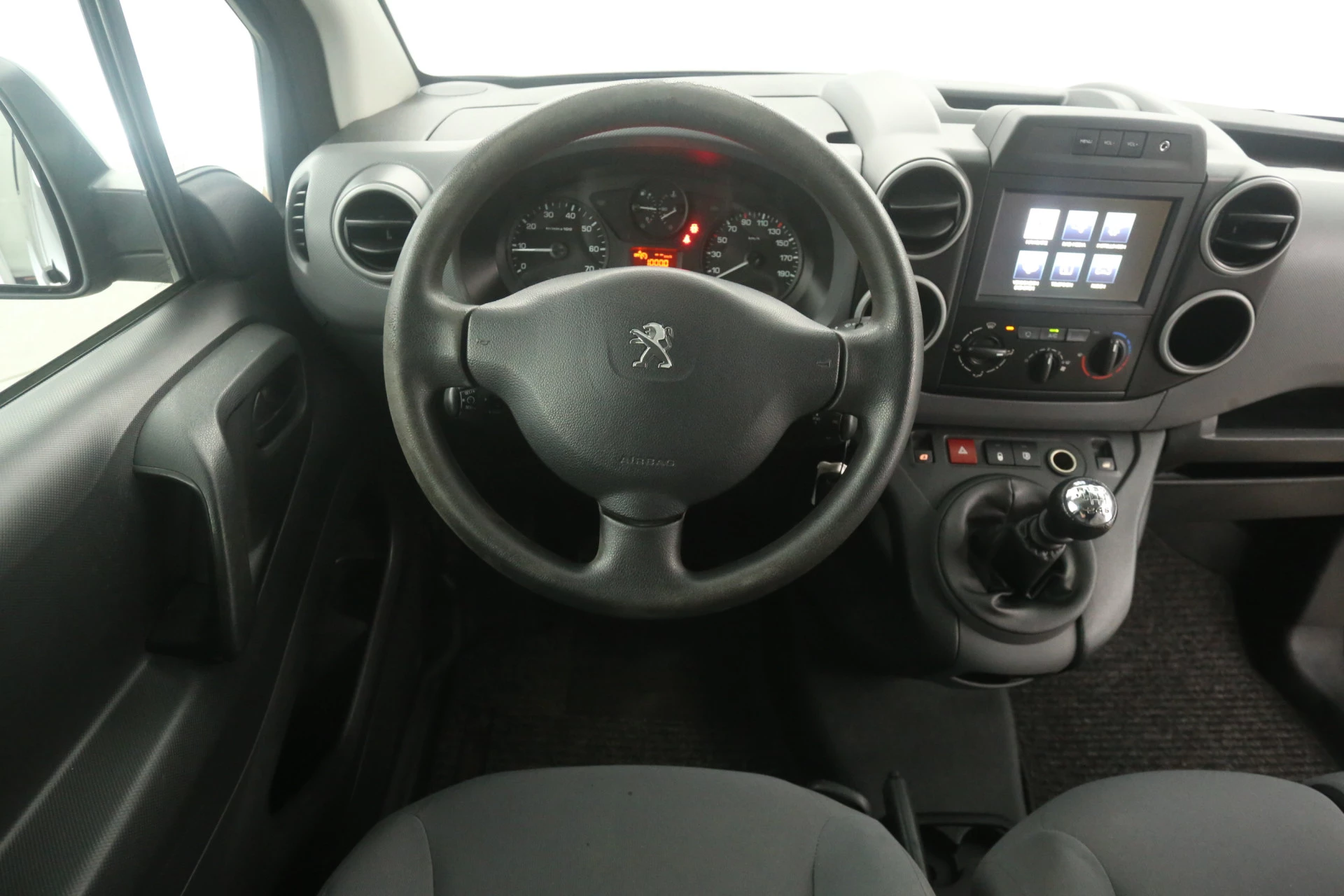Hoofdafbeelding Peugeot Partner