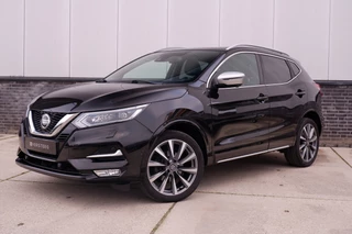 Hoofdafbeelding Nissan QASHQAI Nissan QASHQAI 1.3 DIG-T Tekna | Pano-Dak | Trekhaak | Carplay | Bose | Navi | Camera | Climate