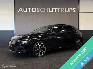 Volkswagen Golf 1.5 TSI IQ LED / Sfeer / LMV 18” / Adap. Cruise / Camera / Carplay / Stoel+Stuurverwarming / RIJKLAAR /