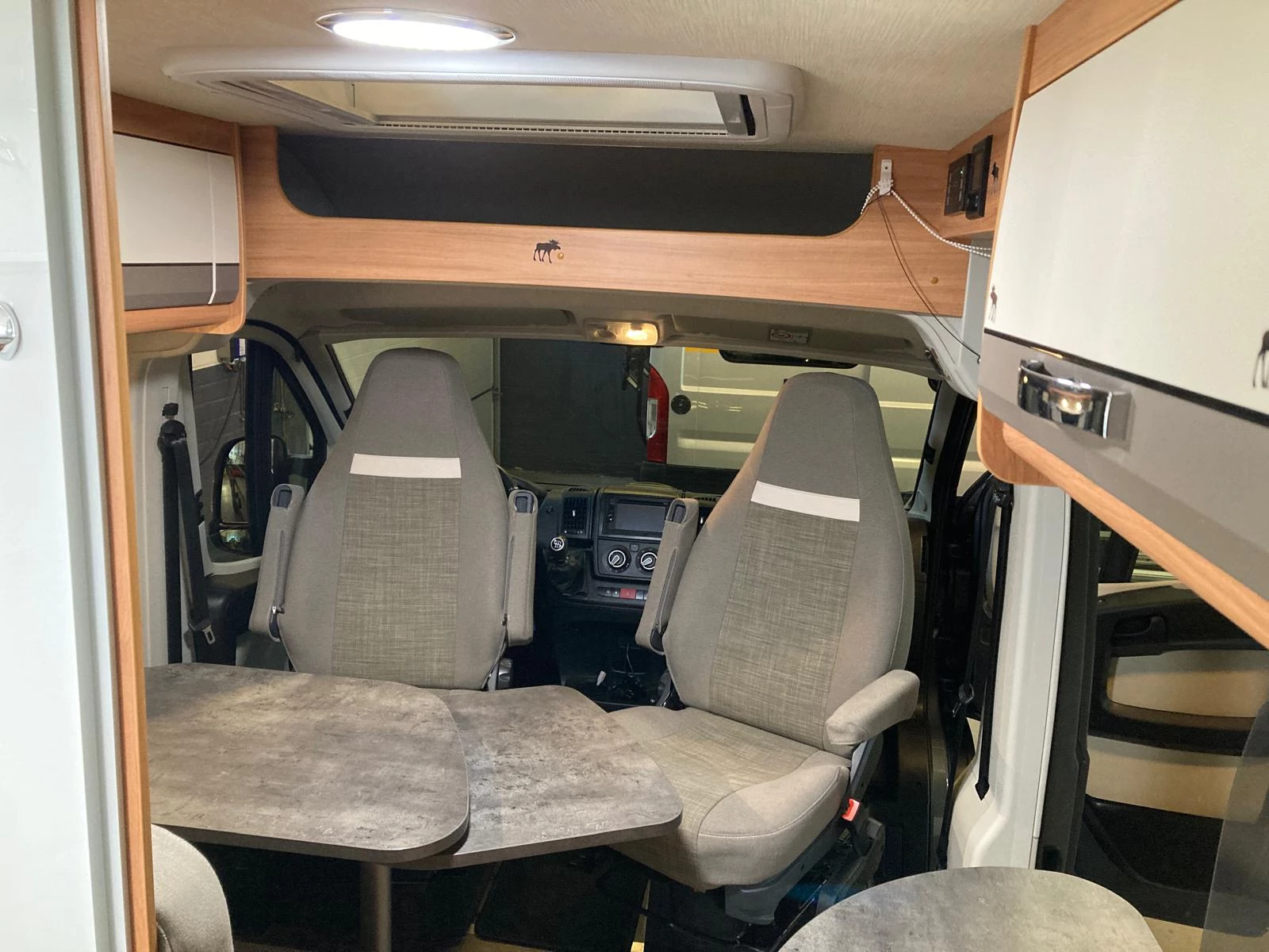 Hoofdafbeelding Pössl Summit 600 Plus H-Line | 163 PK | 2018 | 47.500 km | Zeer compleet