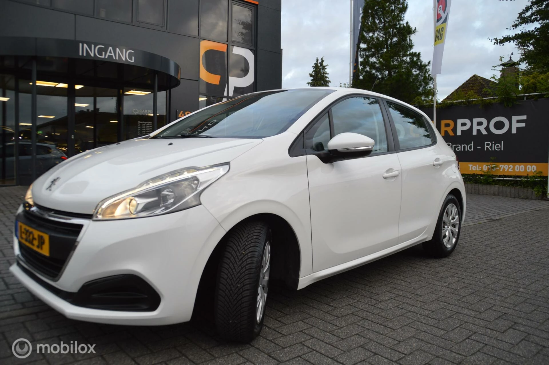 Hoofdafbeelding Peugeot 208
