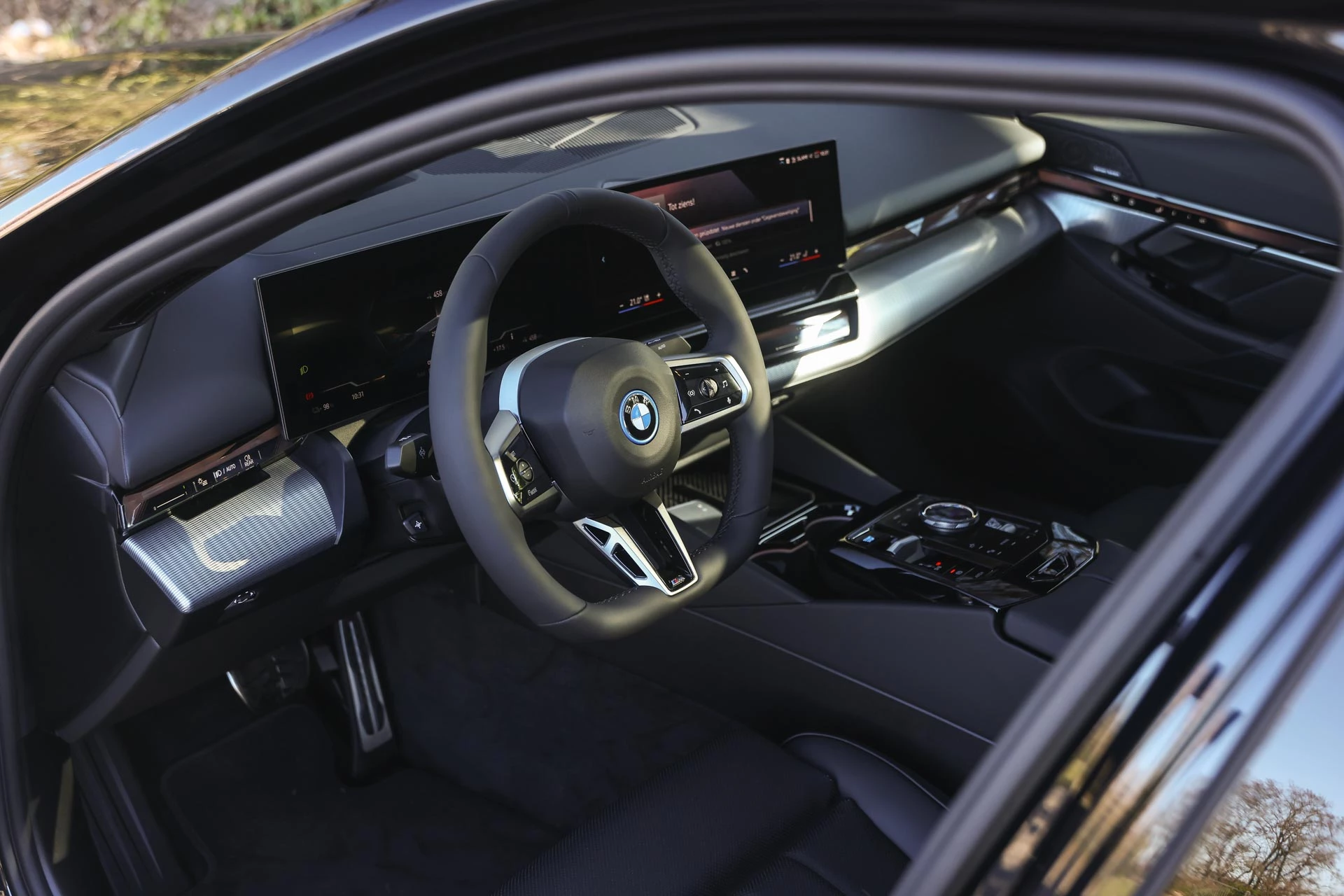 Hoofdafbeelding BMW i5