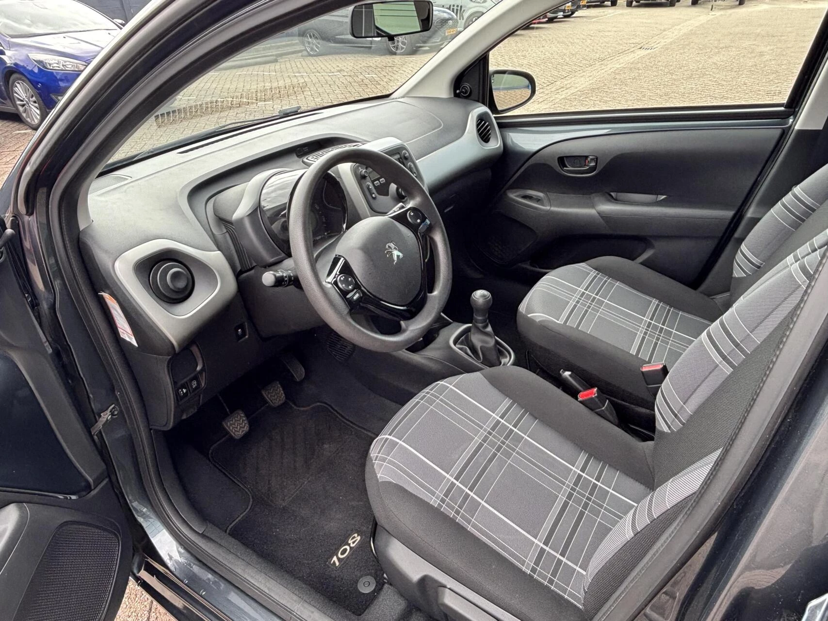 Hoofdafbeelding Peugeot 108