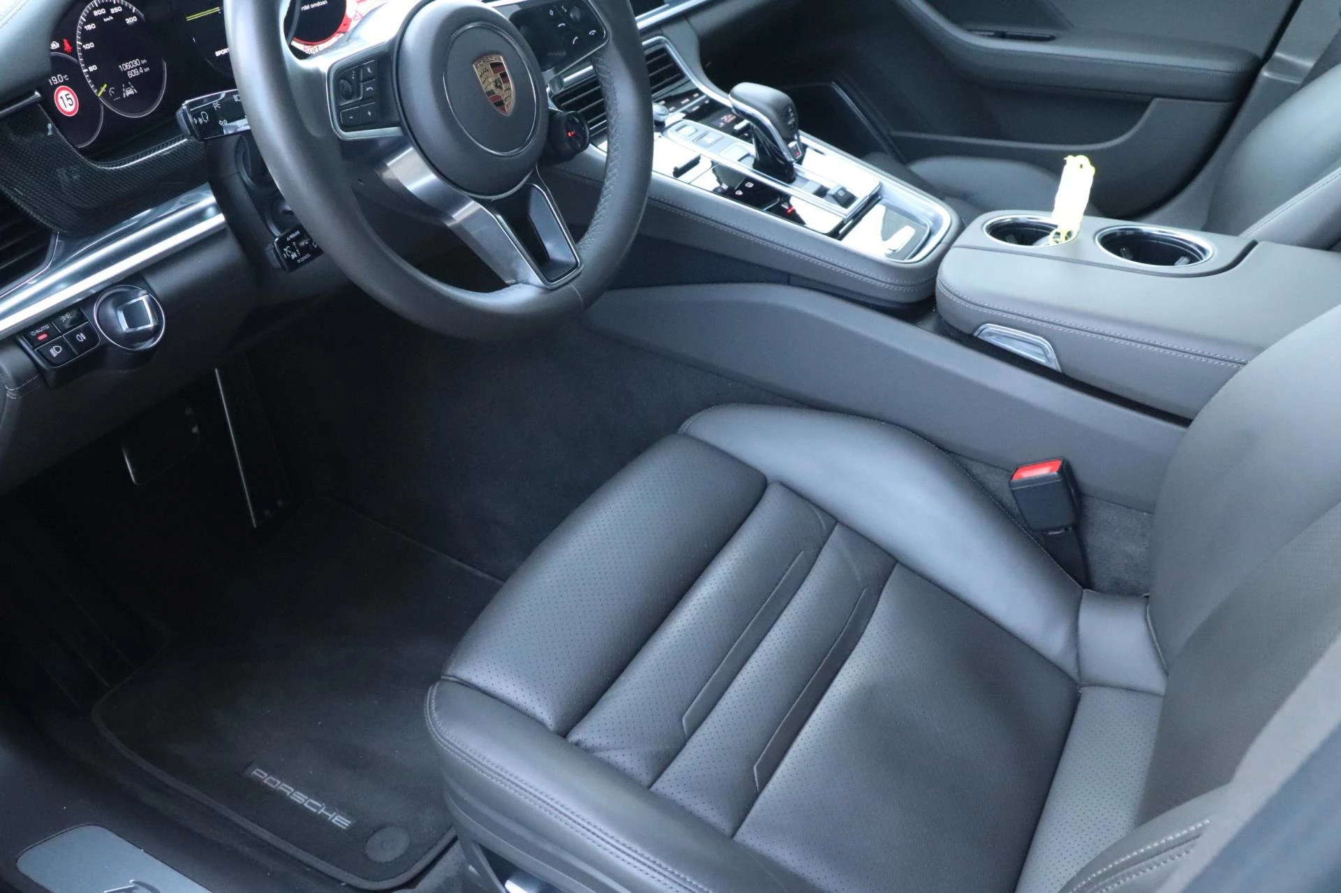 Hoofdafbeelding Porsche Panamera