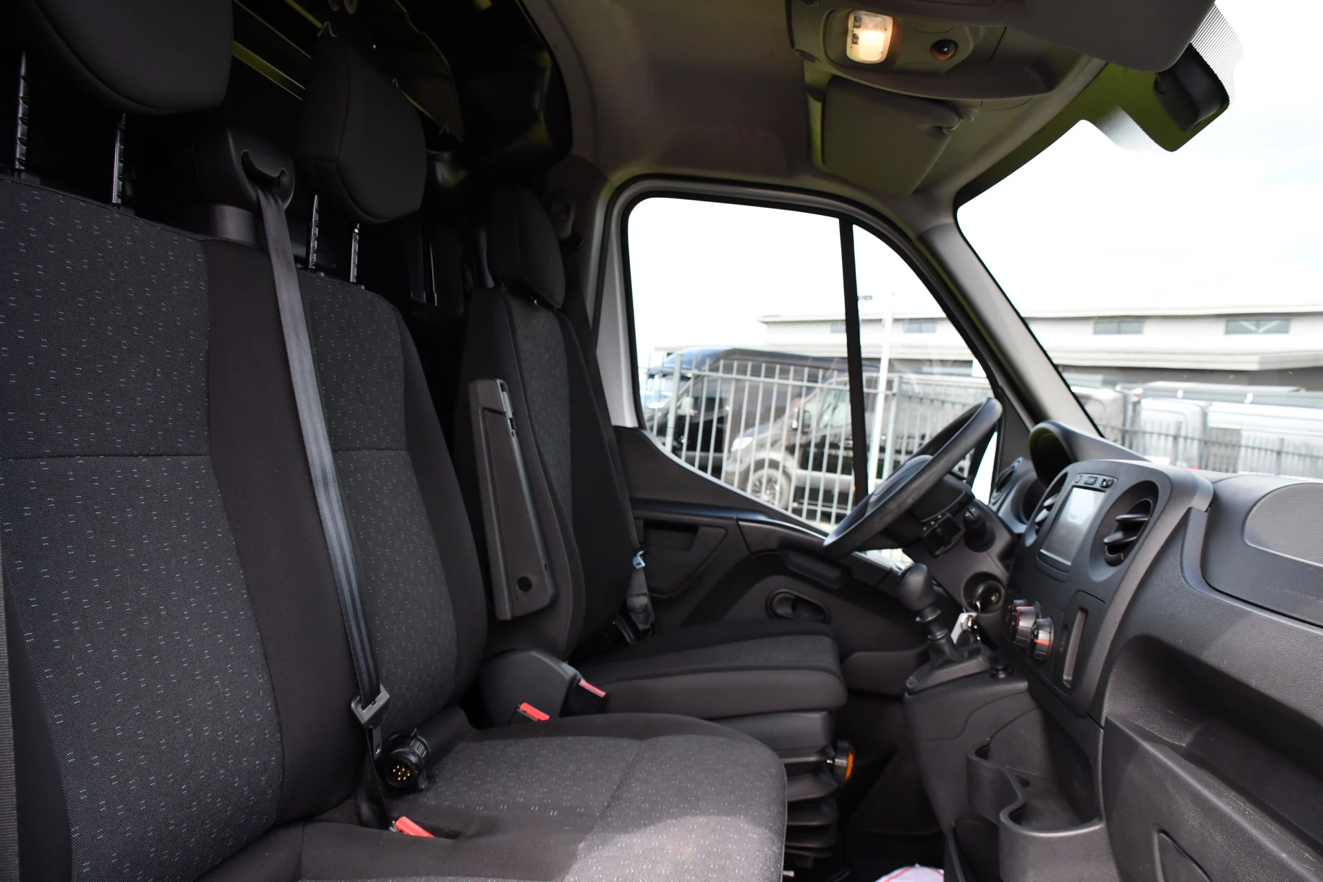 Hoofdafbeelding Opel Movano