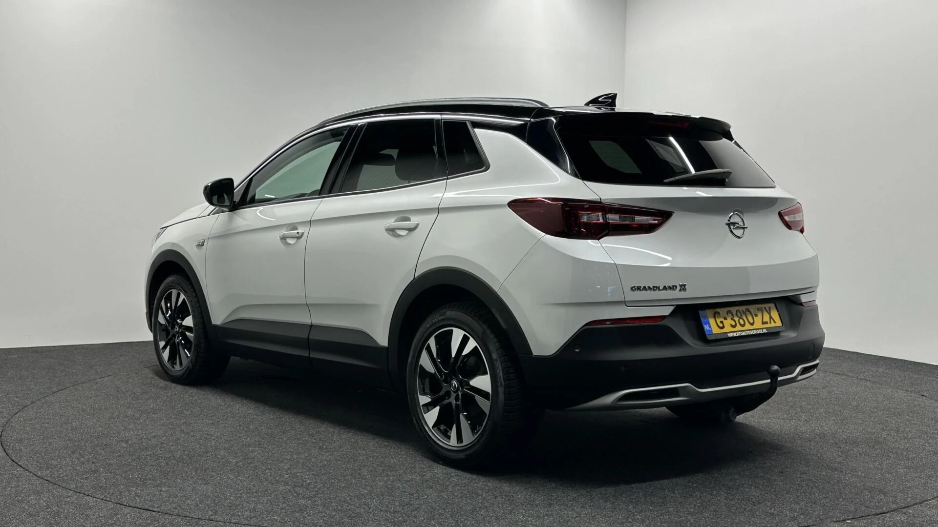 Hoofdafbeelding Opel Grandland X
