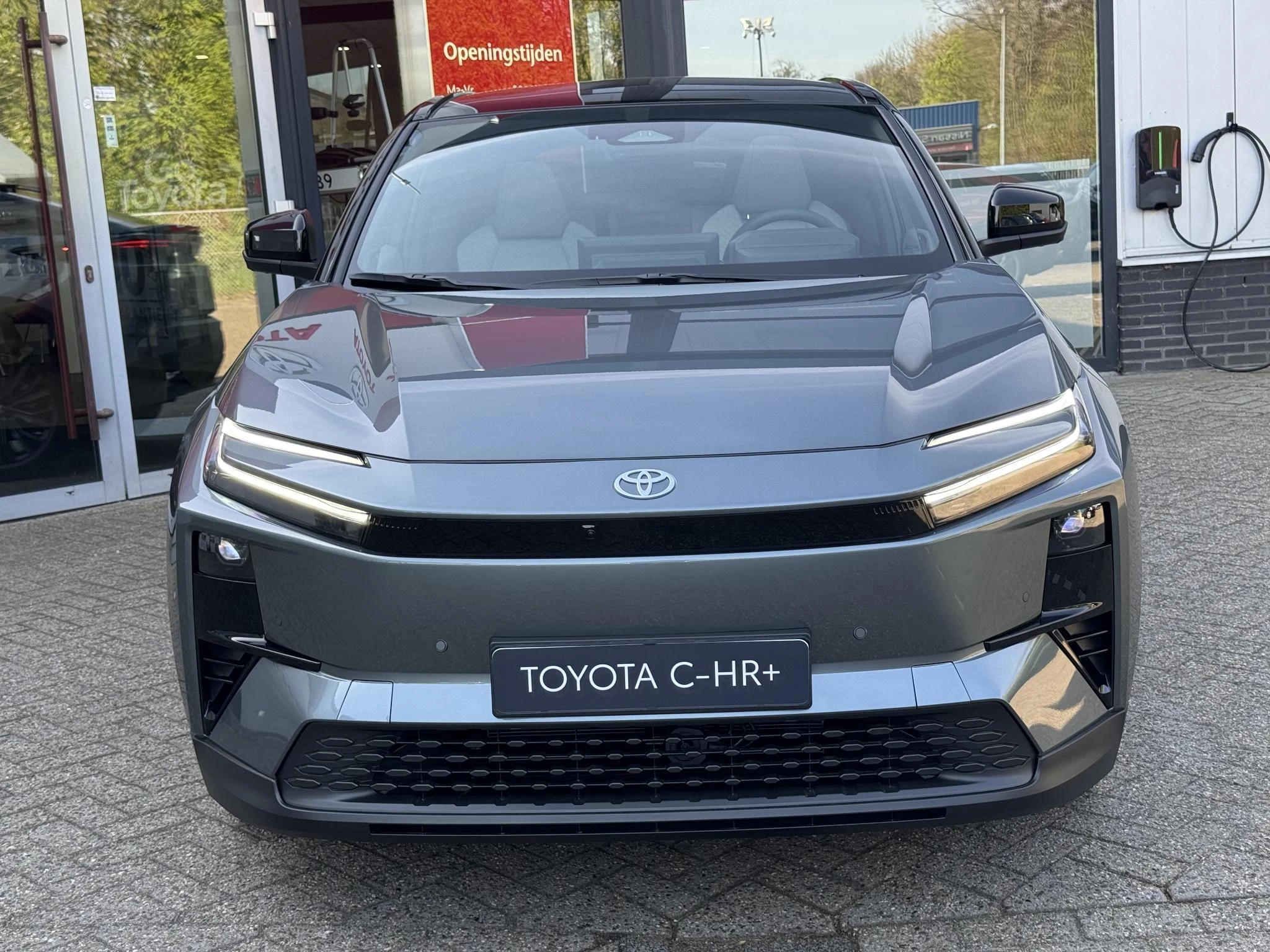 Hoofdafbeelding Toyota C-HR+
