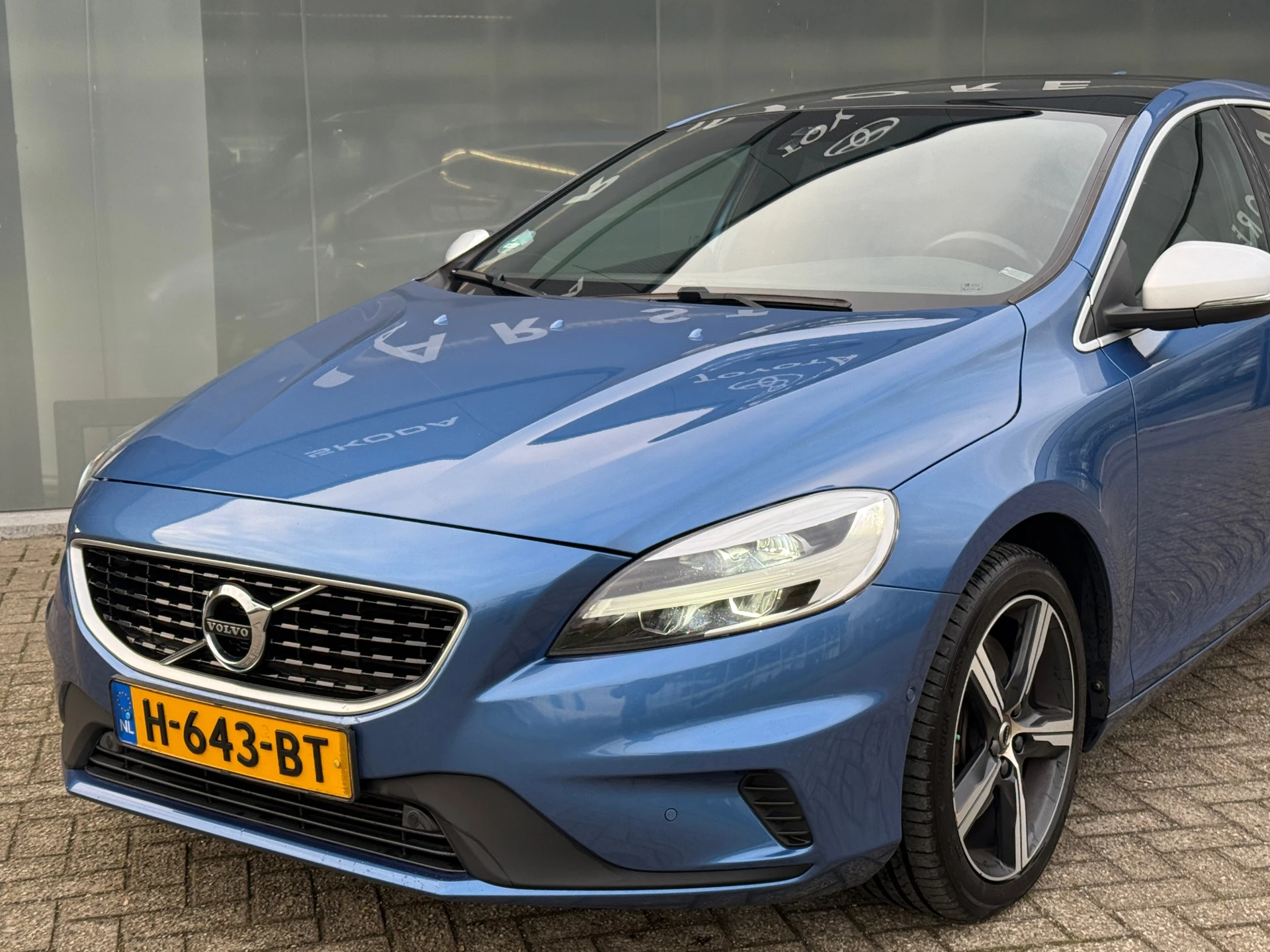 Hoofdafbeelding Volvo V40