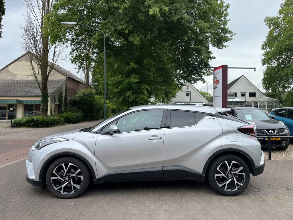 Hoofdafbeelding Toyota C-HR