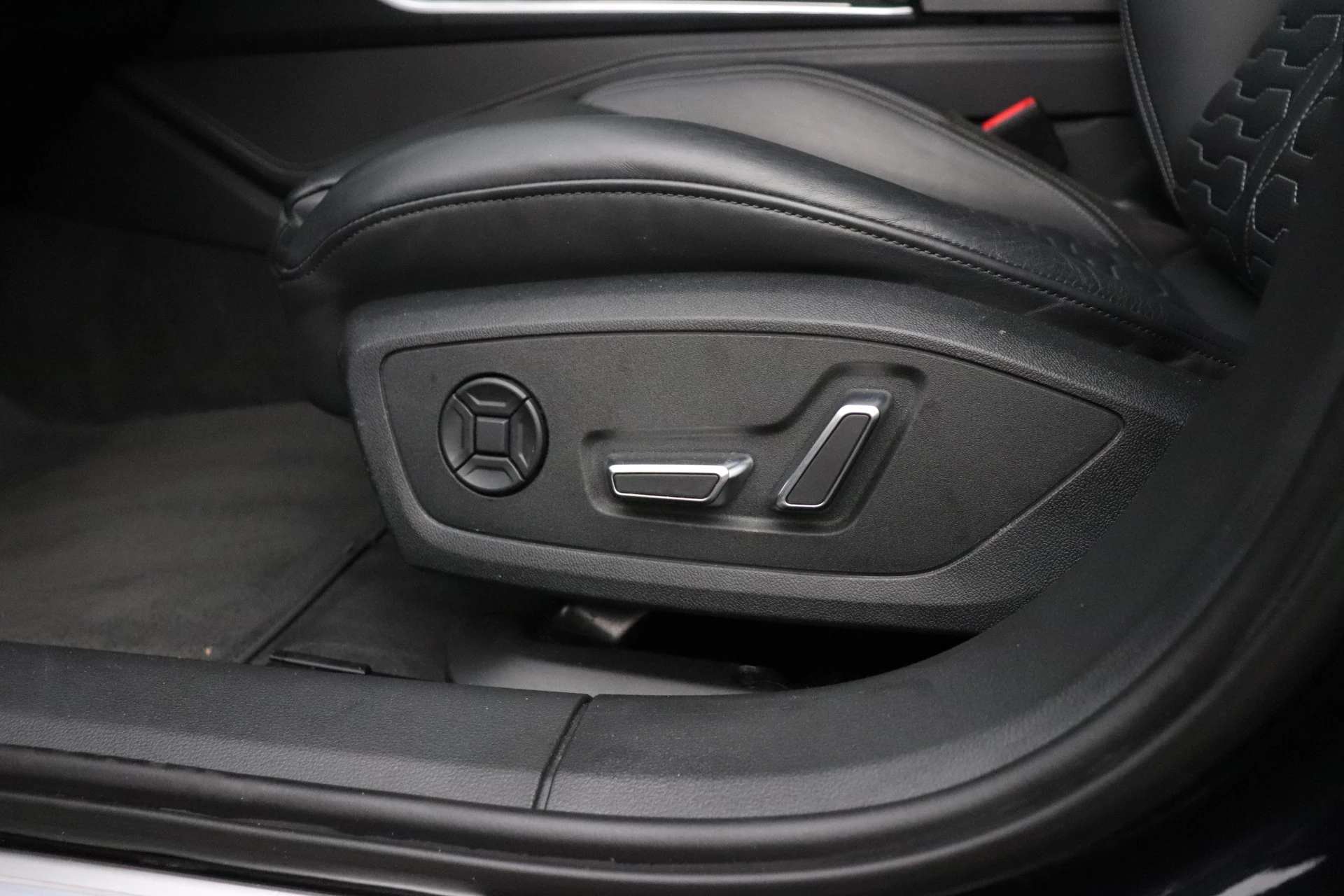 Hoofdafbeelding Audi RS6