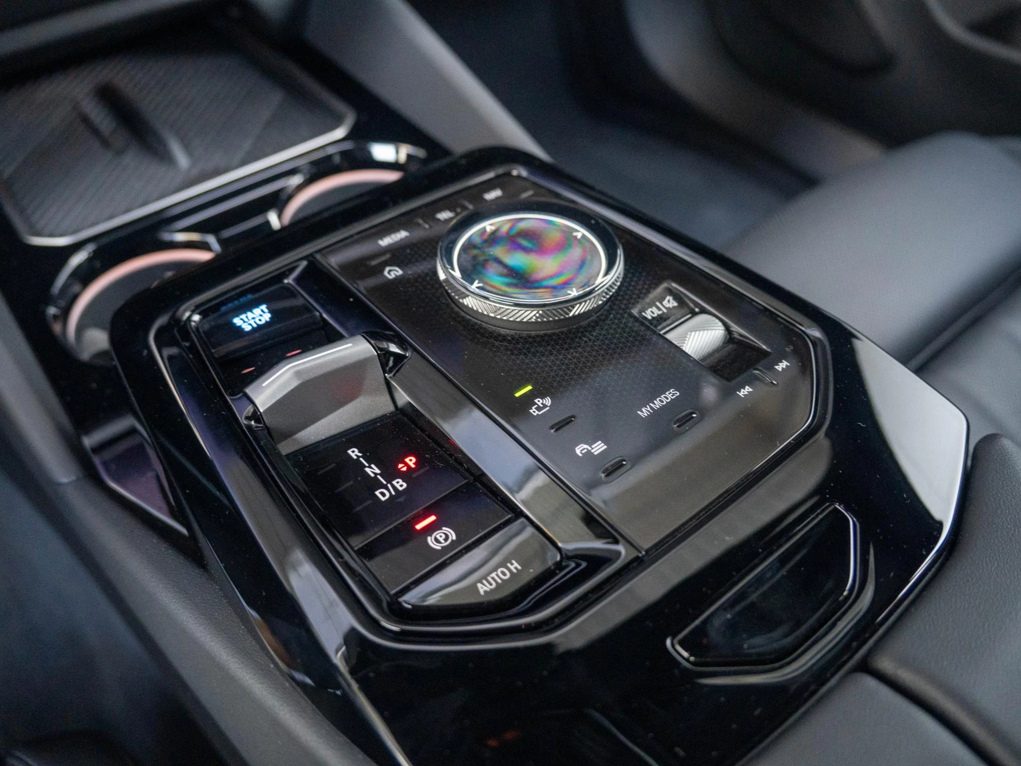 Hoofdafbeelding BMW i5