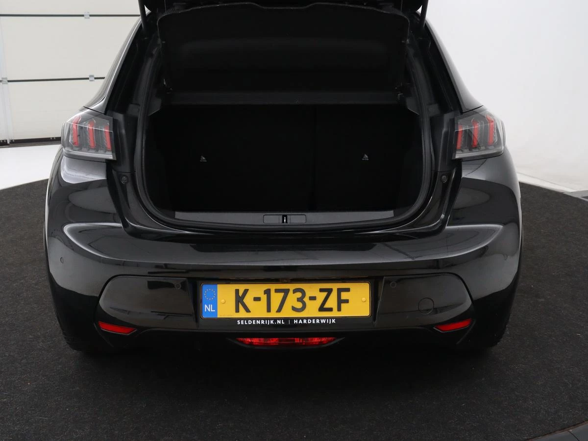 Hoofdafbeelding Peugeot e-208