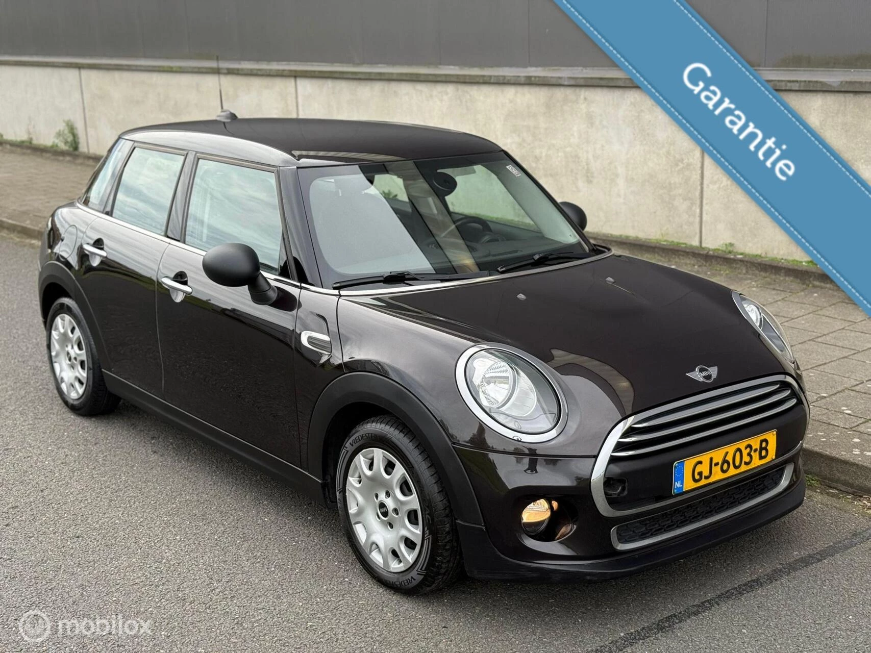 Hoofdafbeelding MINI One