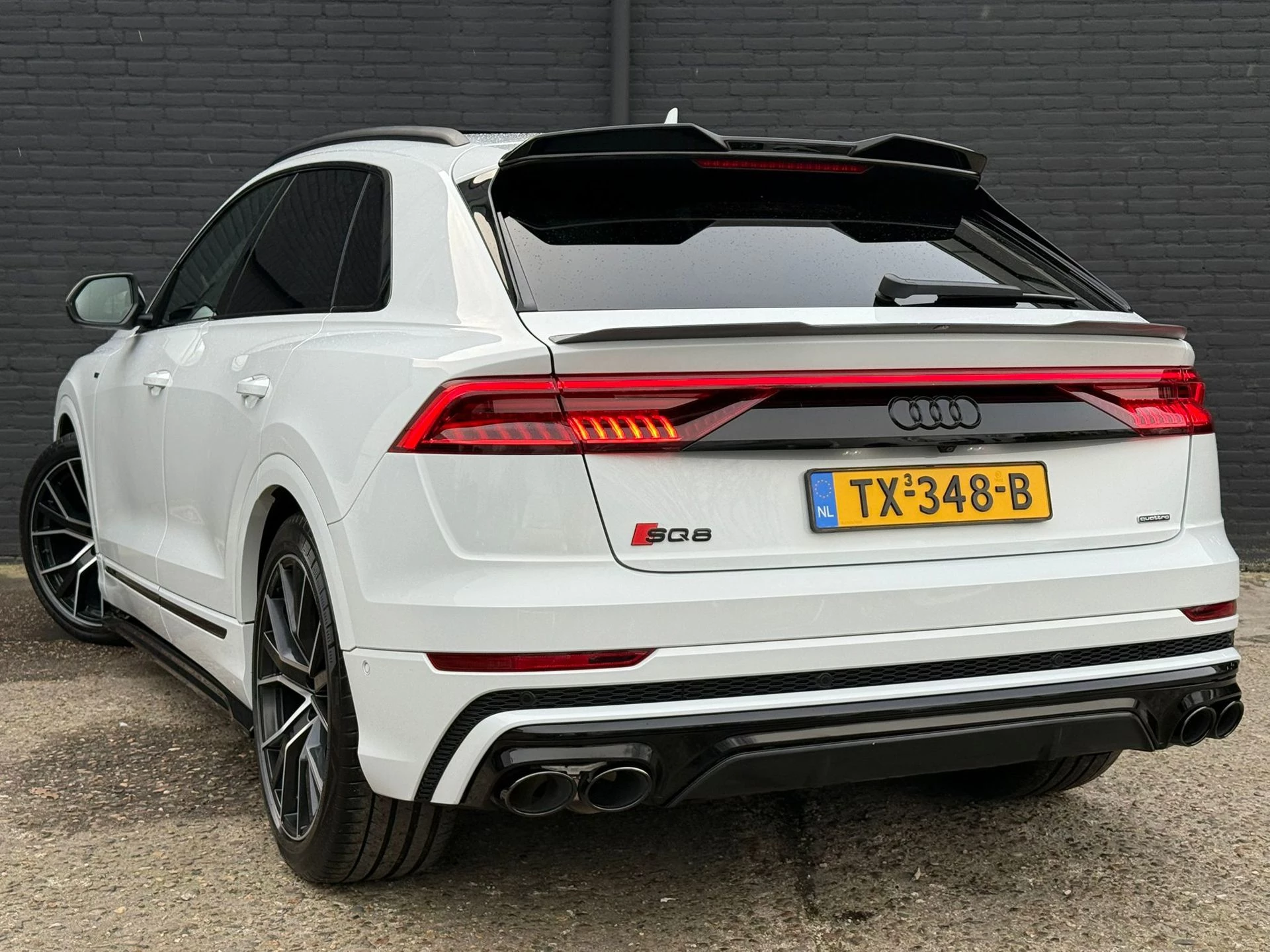 Hoofdafbeelding Audi Q8