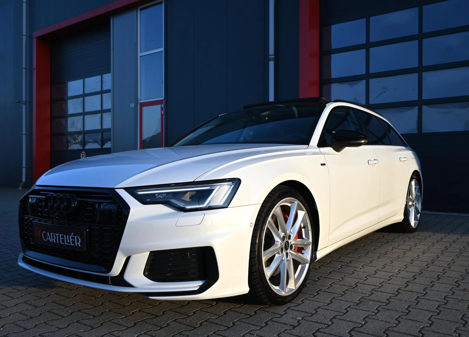 Hoofdafbeelding Audi A6