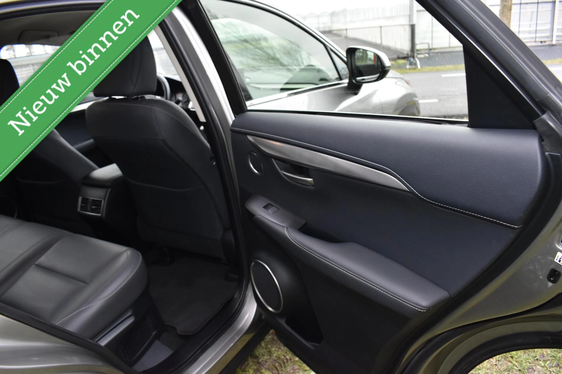 Hoofdafbeelding Lexus NX