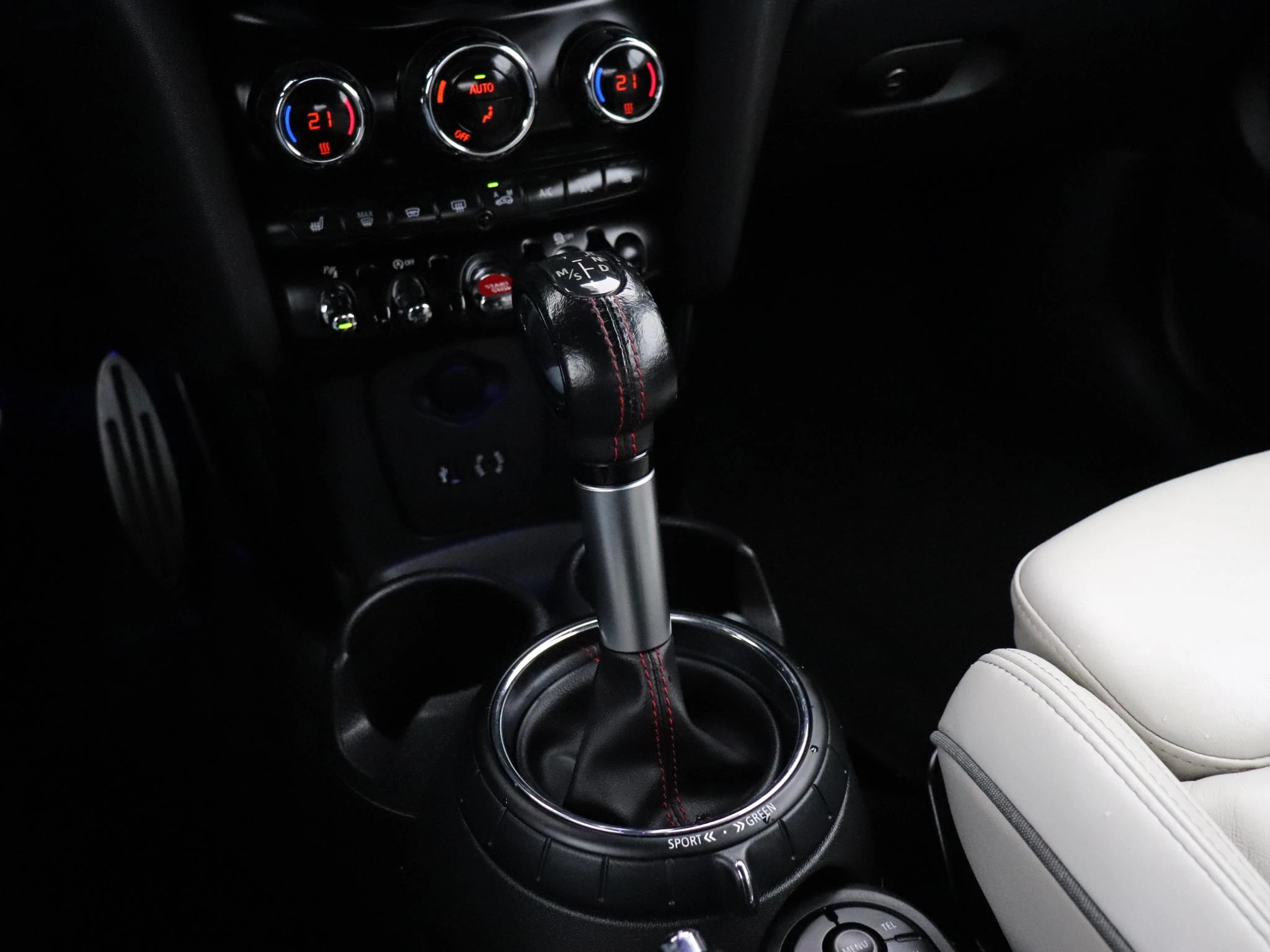 Hoofdafbeelding MINI Cooper Cabrio