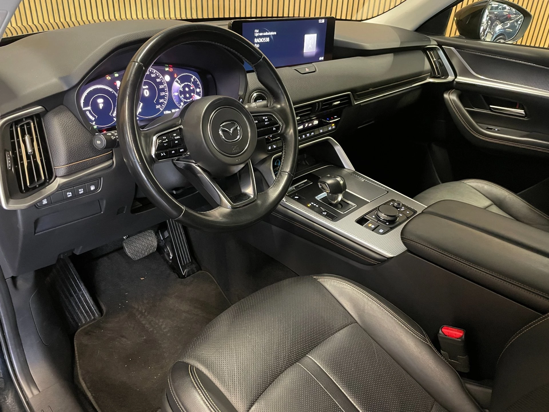 Hoofdafbeelding Mazda CX-60