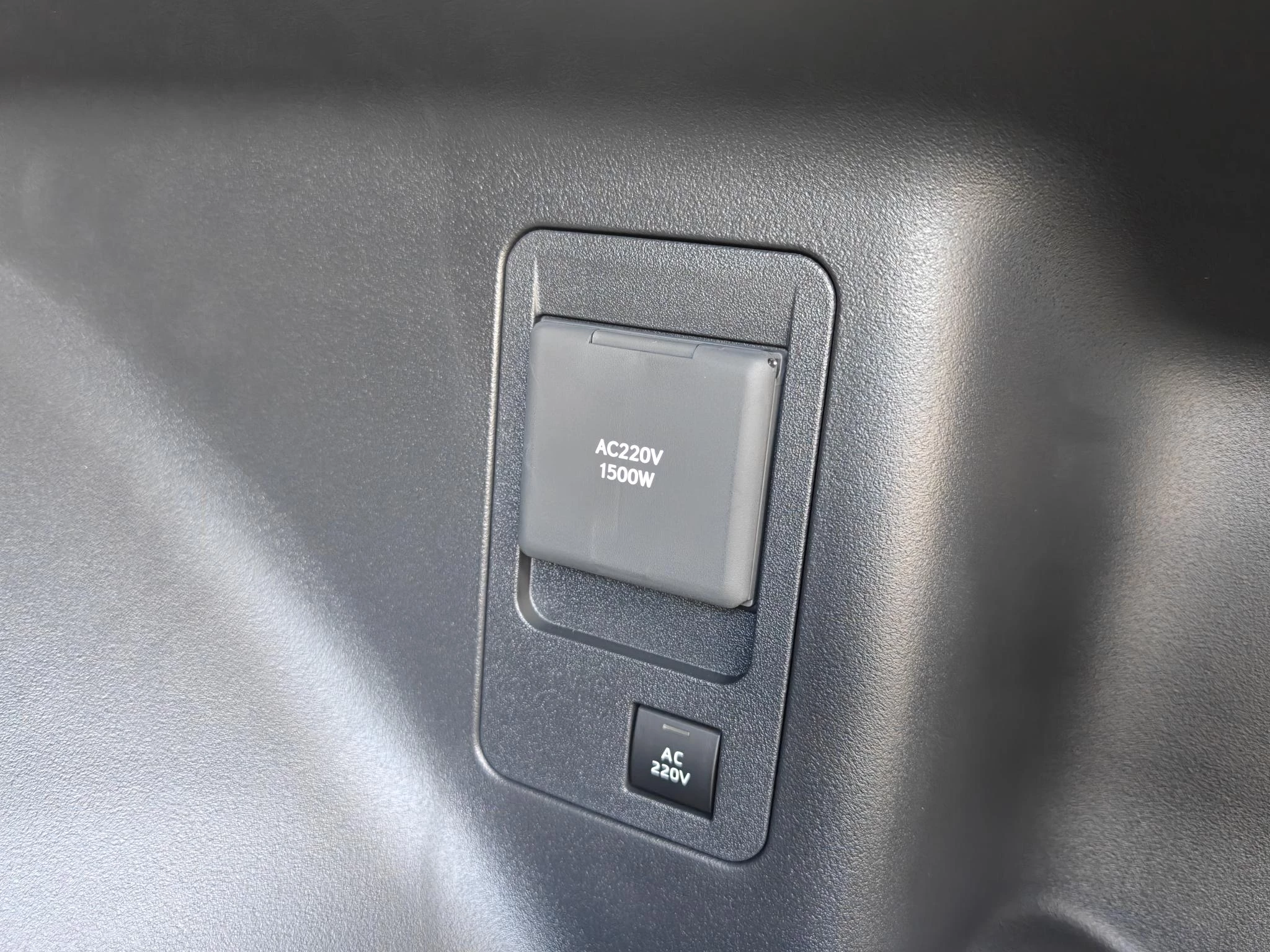 Hoofdafbeelding Toyota bZ4X