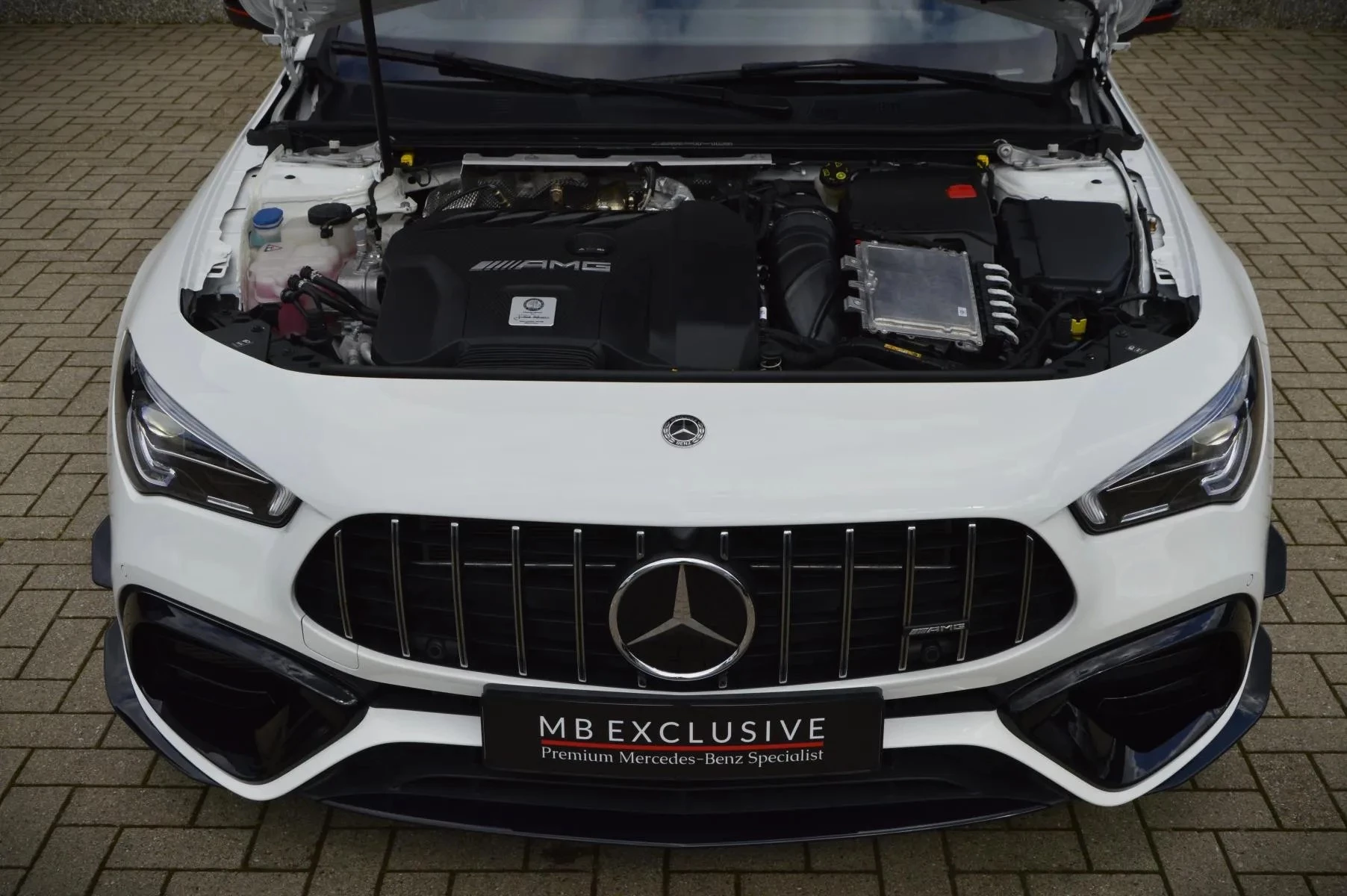Hoofdafbeelding Mercedes-Benz CLA