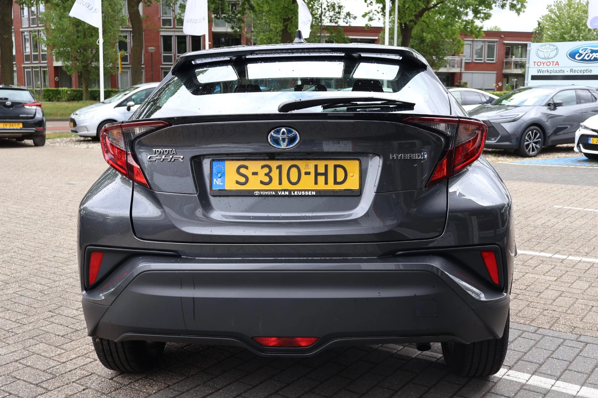 Hoofdafbeelding Toyota C-HR