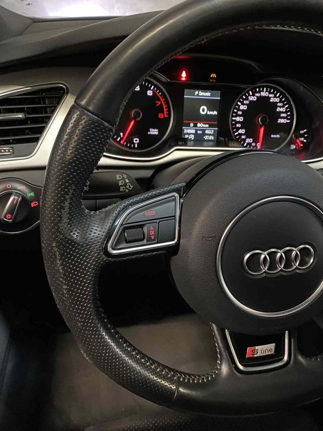 Hoofdafbeelding Audi A4