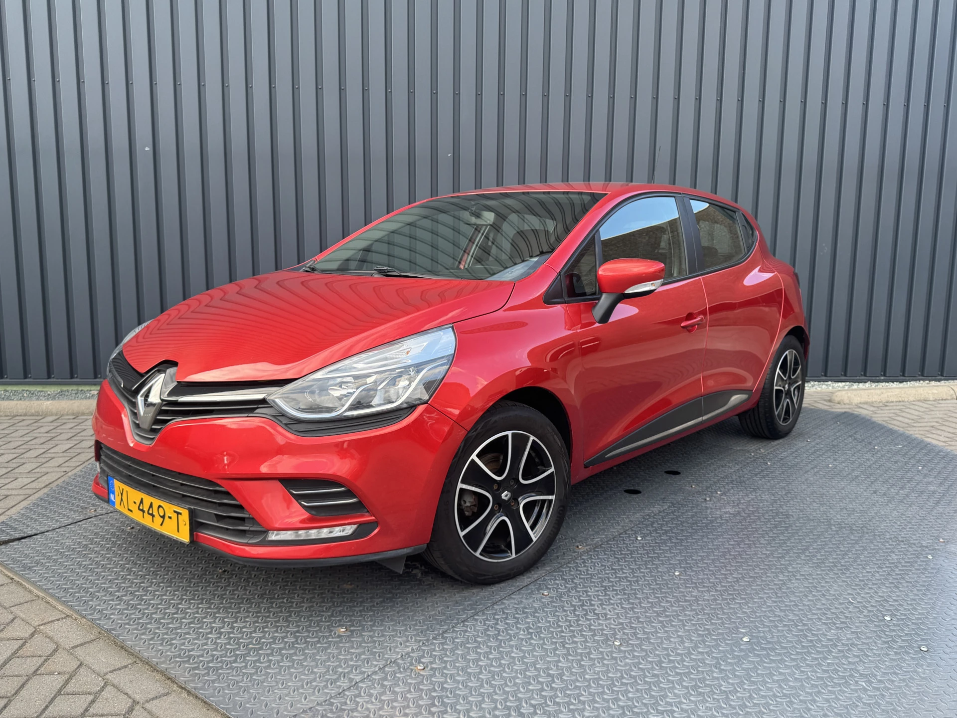 Hoofdafbeelding Renault Clio