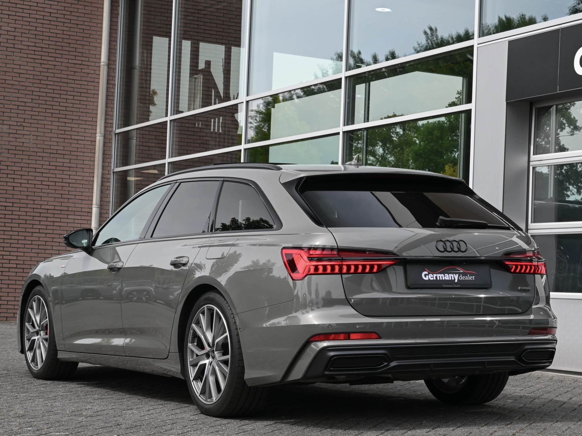 Hoofdafbeelding Audi A6