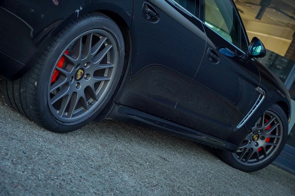 Hoofdafbeelding Porsche Panamera