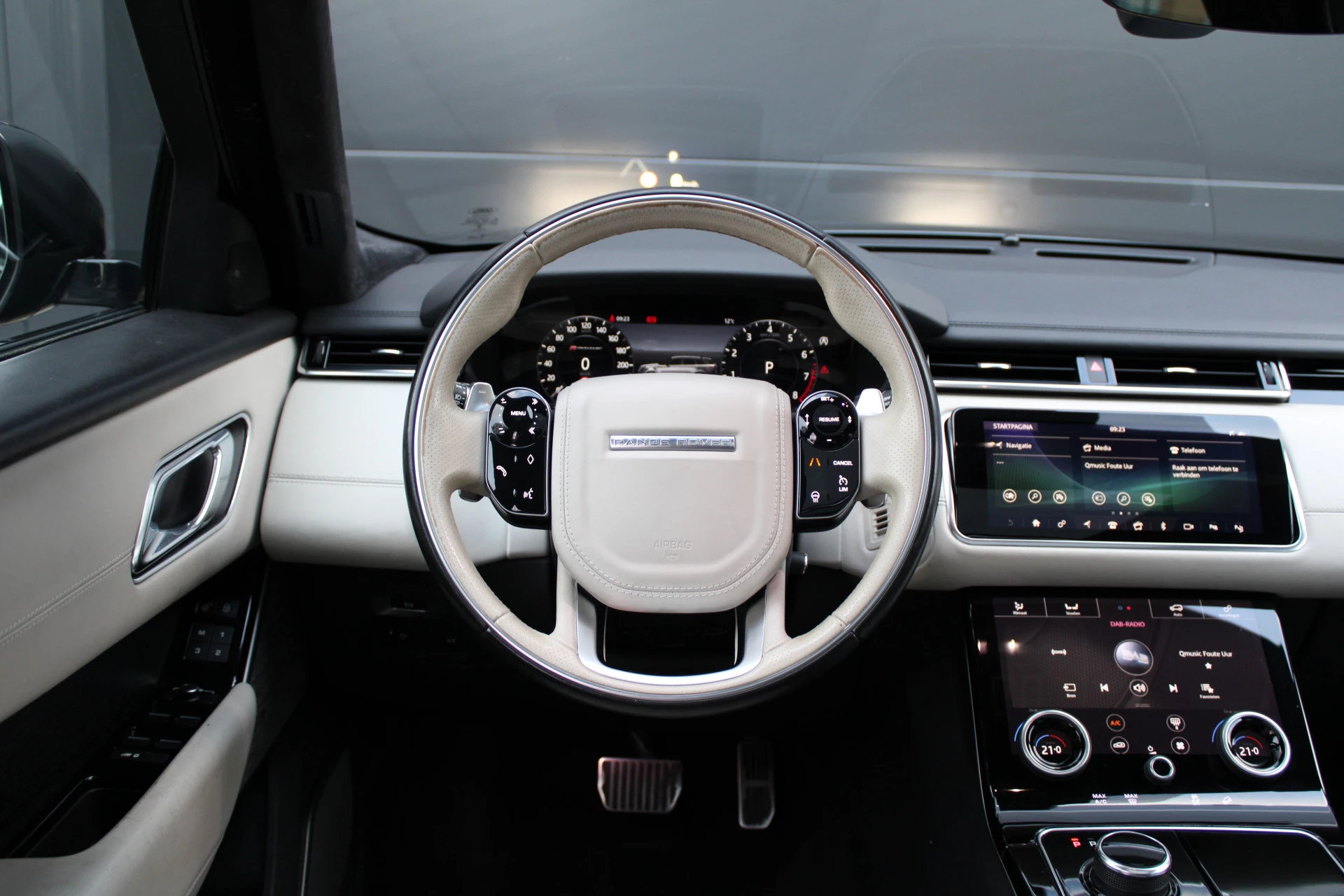 Hoofdafbeelding Land Rover Range Rover Velar