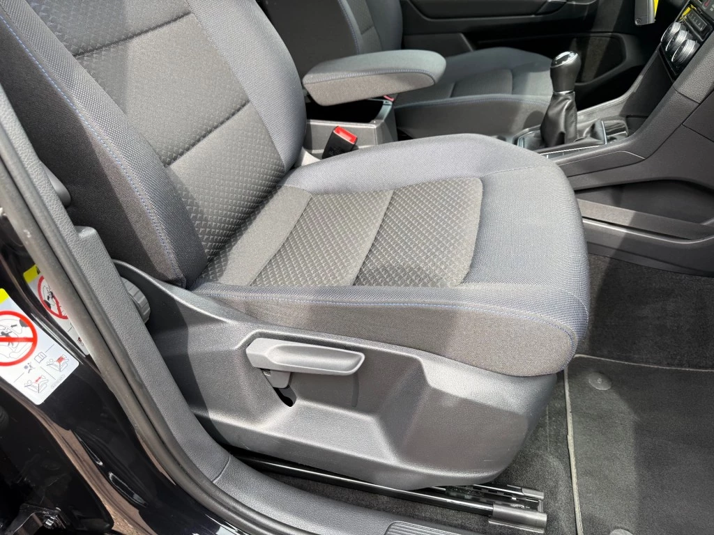 Hoofdafbeelding Volkswagen Golf Sportsvan