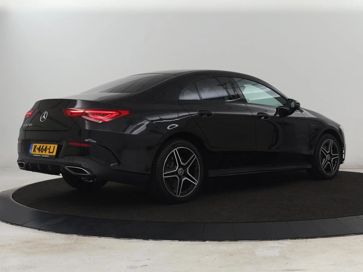 Hoofdafbeelding Mercedes-Benz CLA