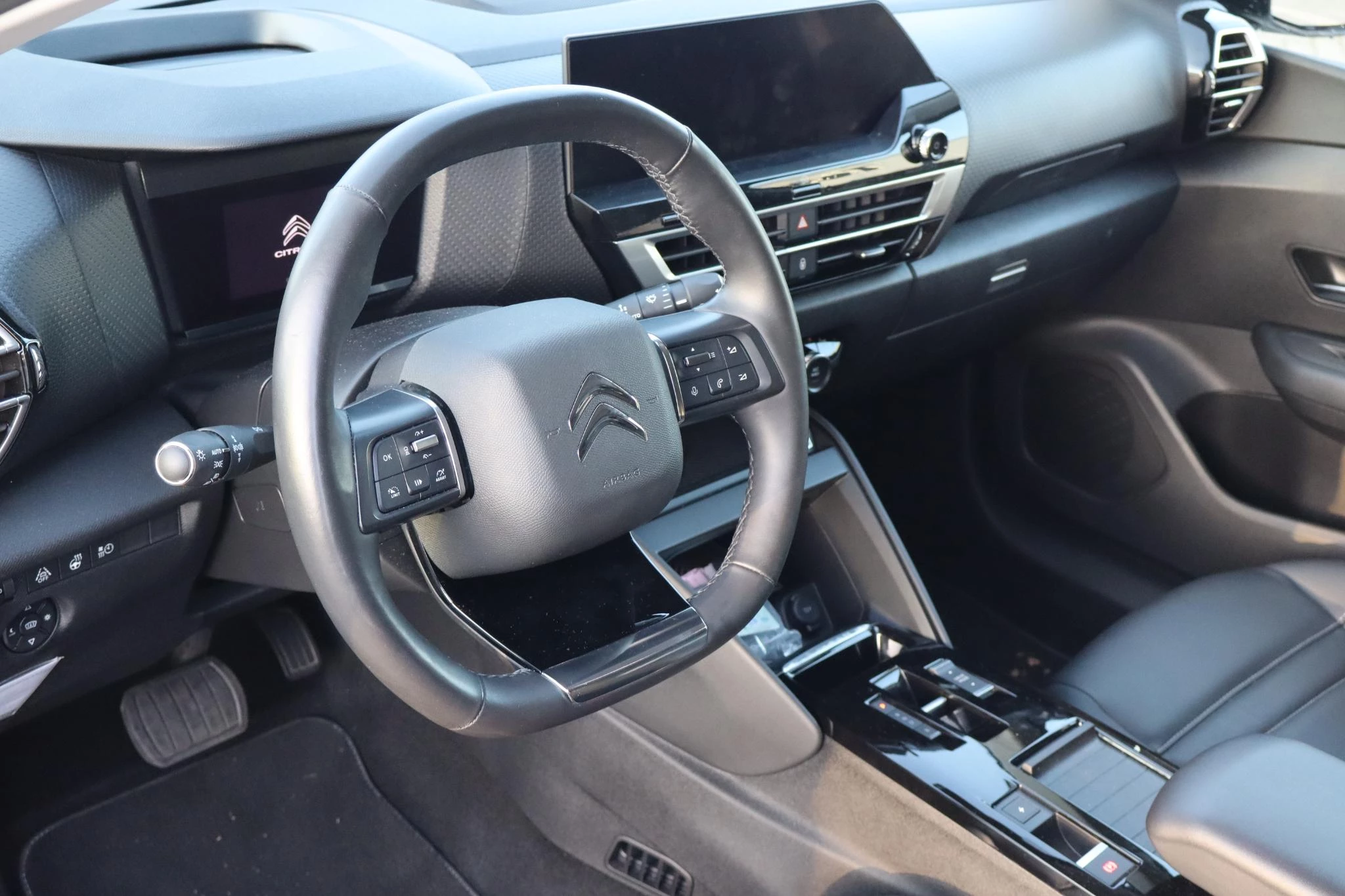 Hoofdafbeelding Citroën ë-C4