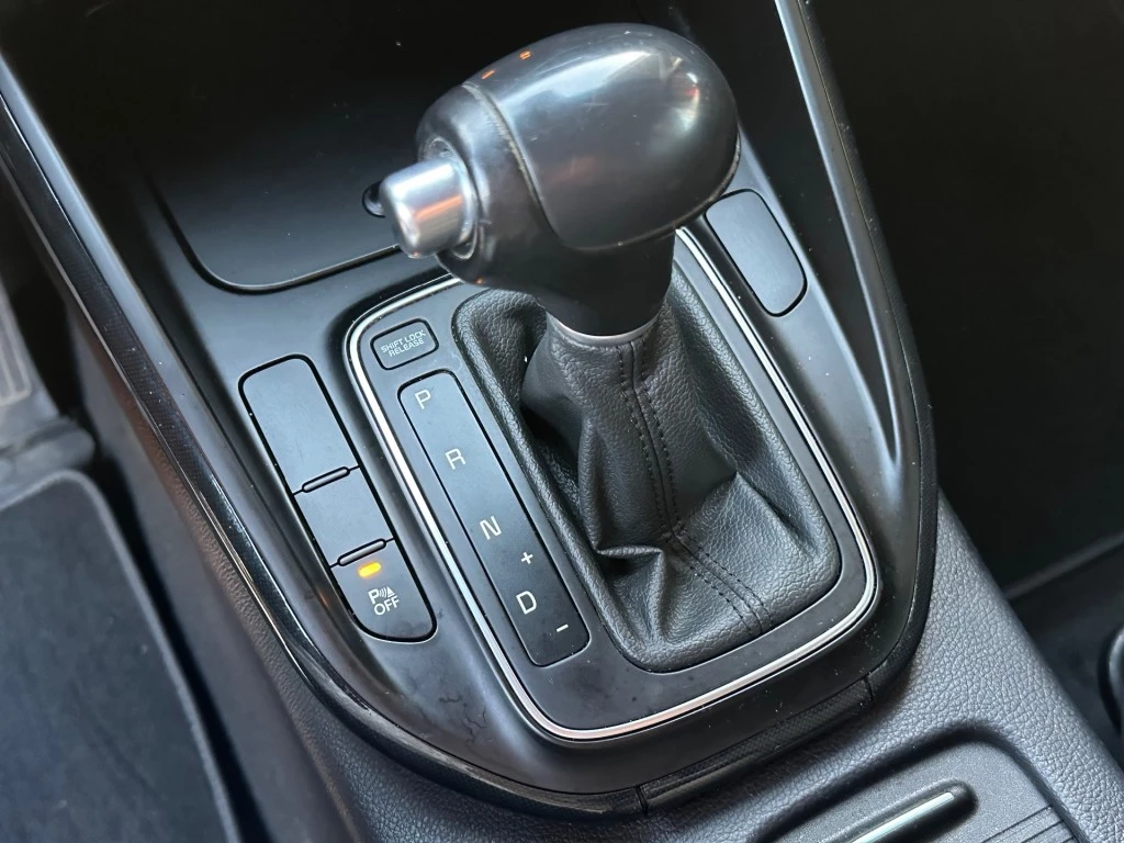 Hoofdafbeelding Kia Carens