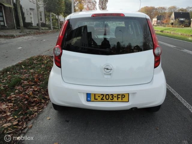Hoofdafbeelding Opel Agila