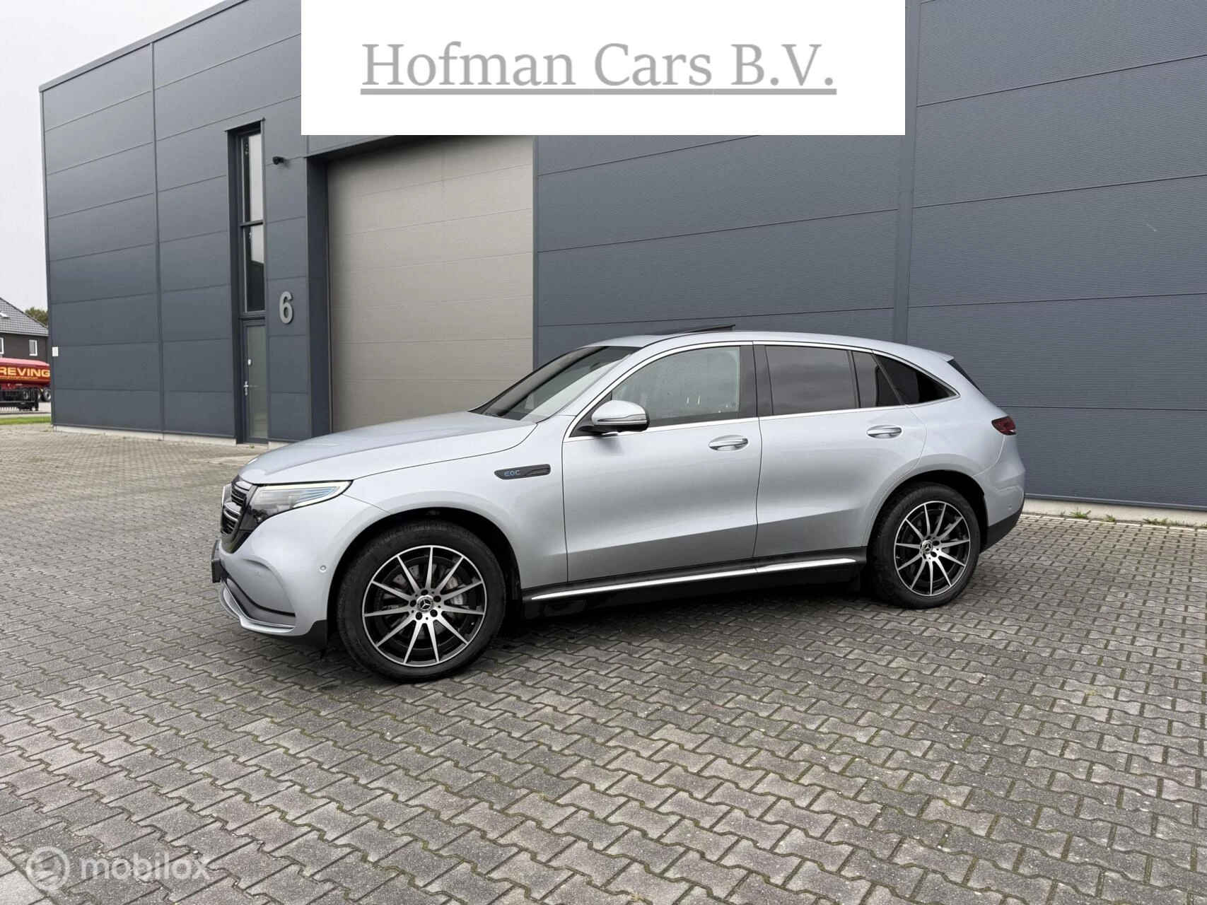 Hoofdafbeelding Mercedes-Benz EQC