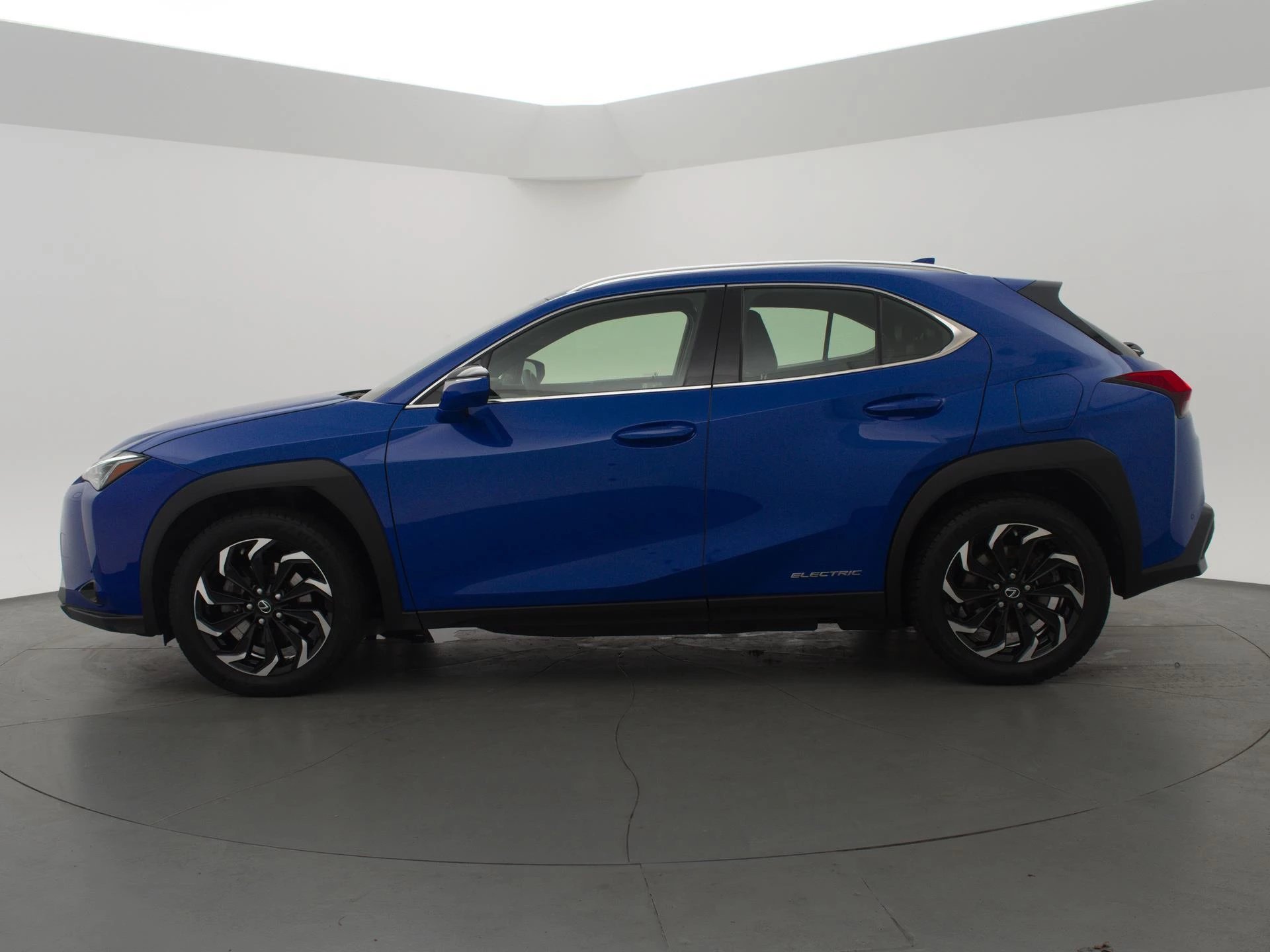 Hoofdafbeelding Lexus UX