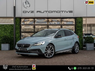 Hoofdafbeelding Volvo V40 Volvo V40 Cross Country 1.5 T3 Aut. Momentum | Blis | 18" LMV | Winter Pack