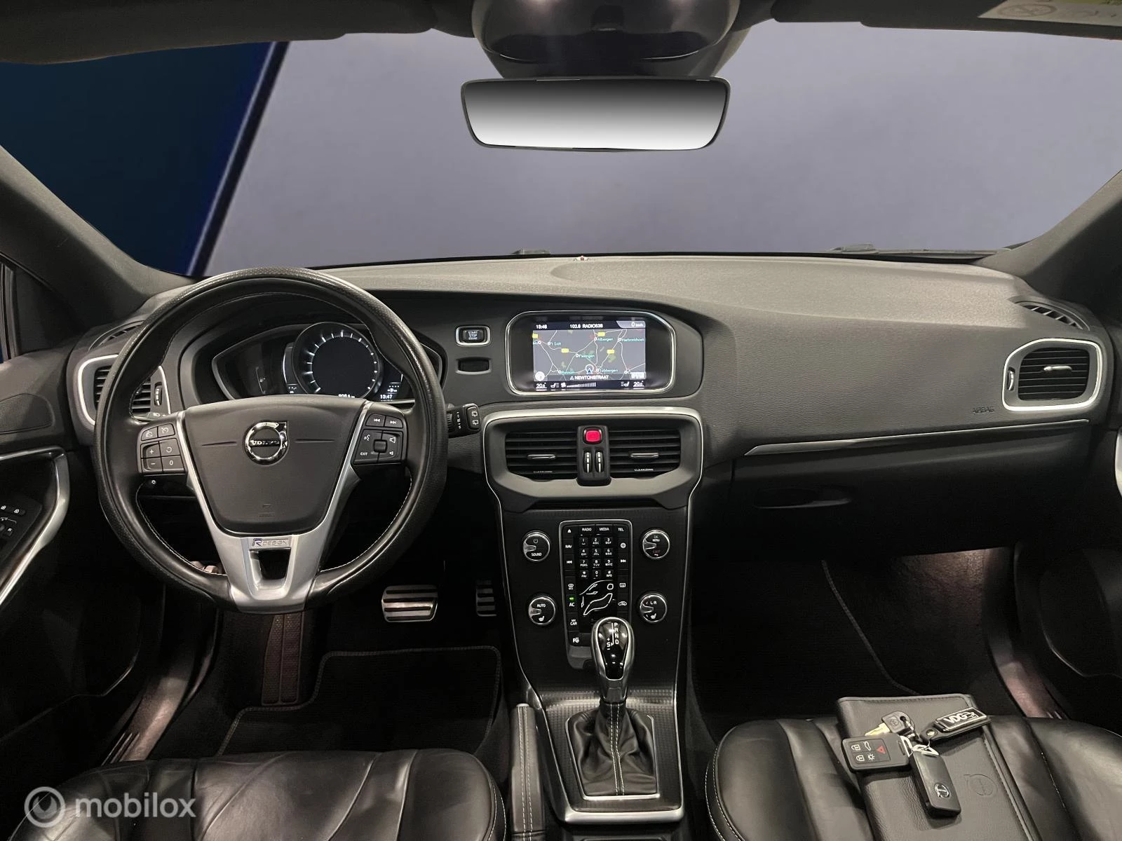 Hoofdafbeelding Volvo V40
