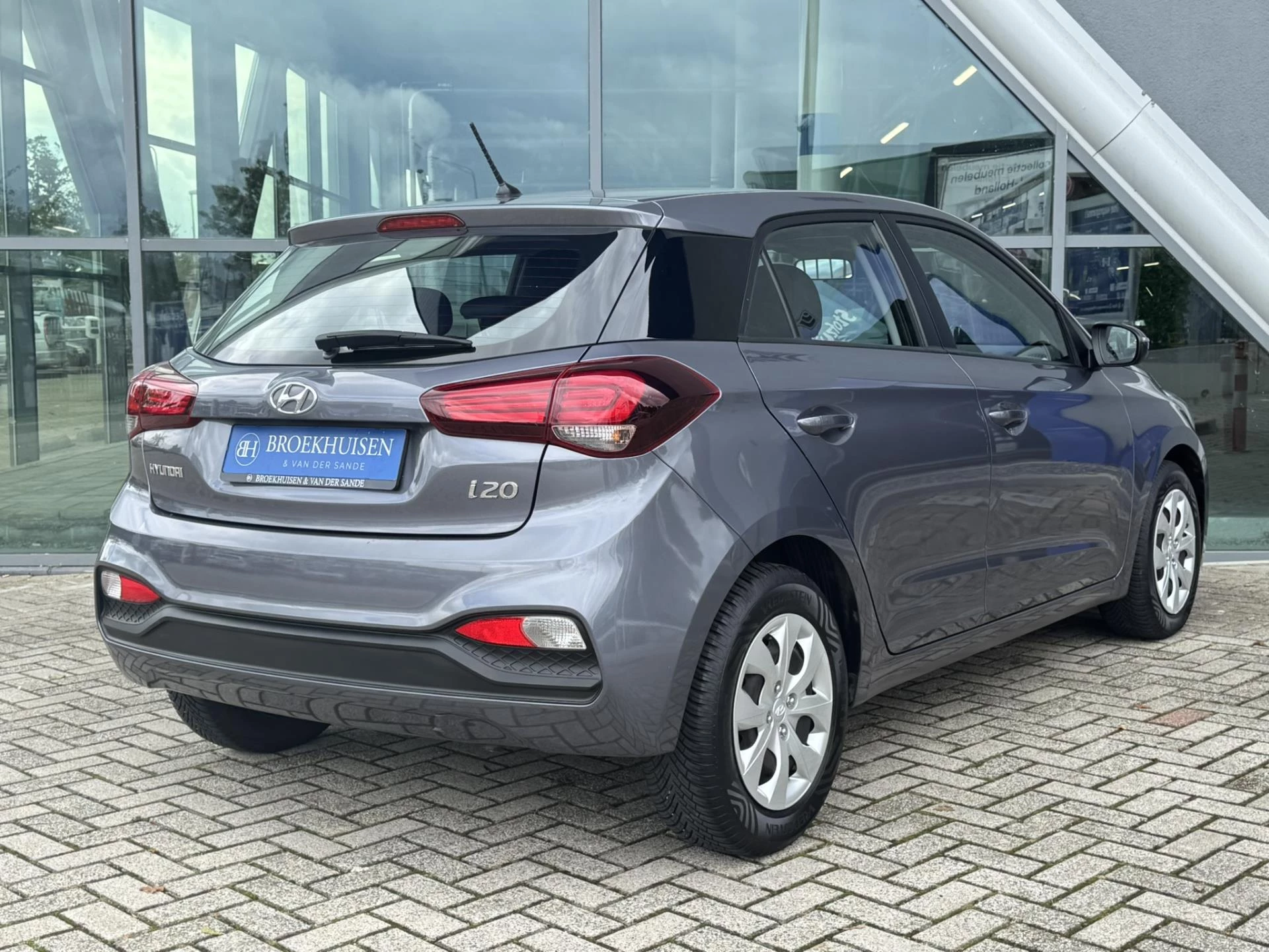 Hoofdafbeelding Hyundai i20