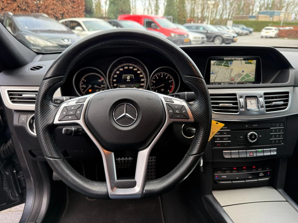 Hoofdafbeelding Mercedes-Benz E-Klasse