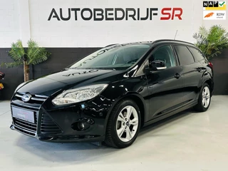 Hoofdafbeelding Ford Focus Ford Focus Wagon 1.0 EcoBoost Edition Plus PDC! 125pk! Stoelverw!