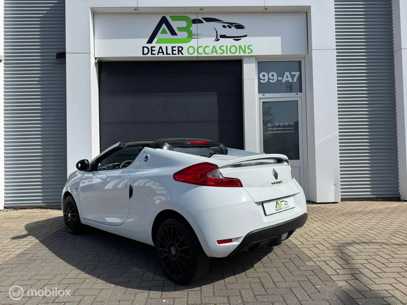 Hoofdafbeelding Renault Wind