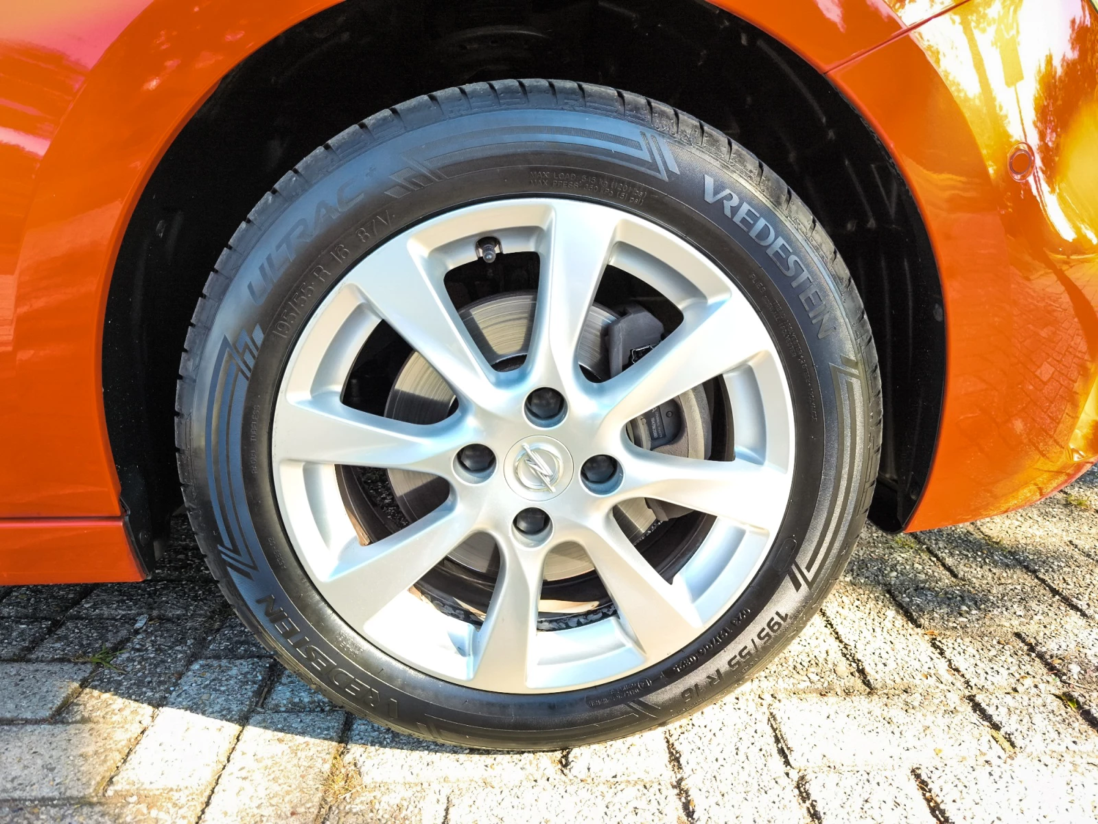 Hoofdafbeelding Opel Corsa