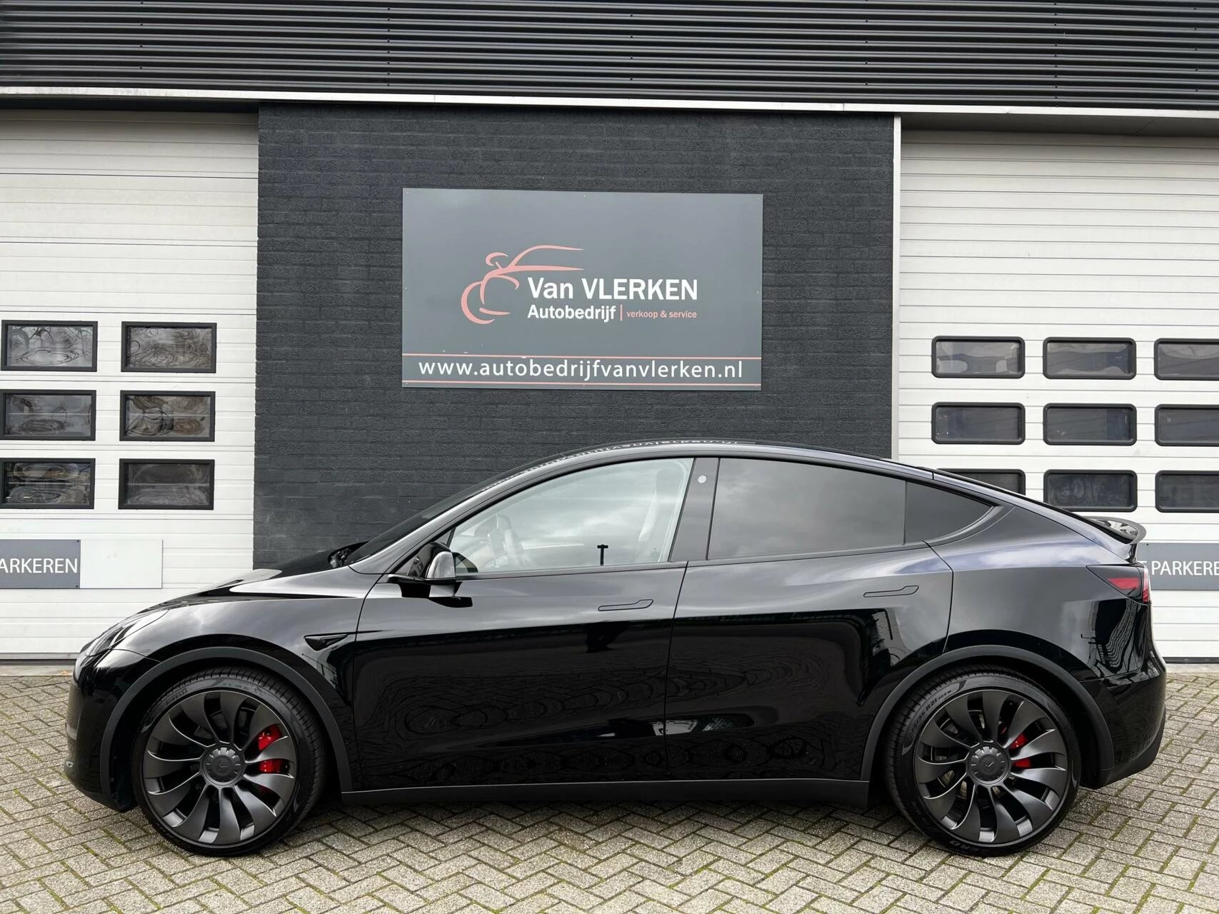 Hoofdafbeelding Tesla Model Y