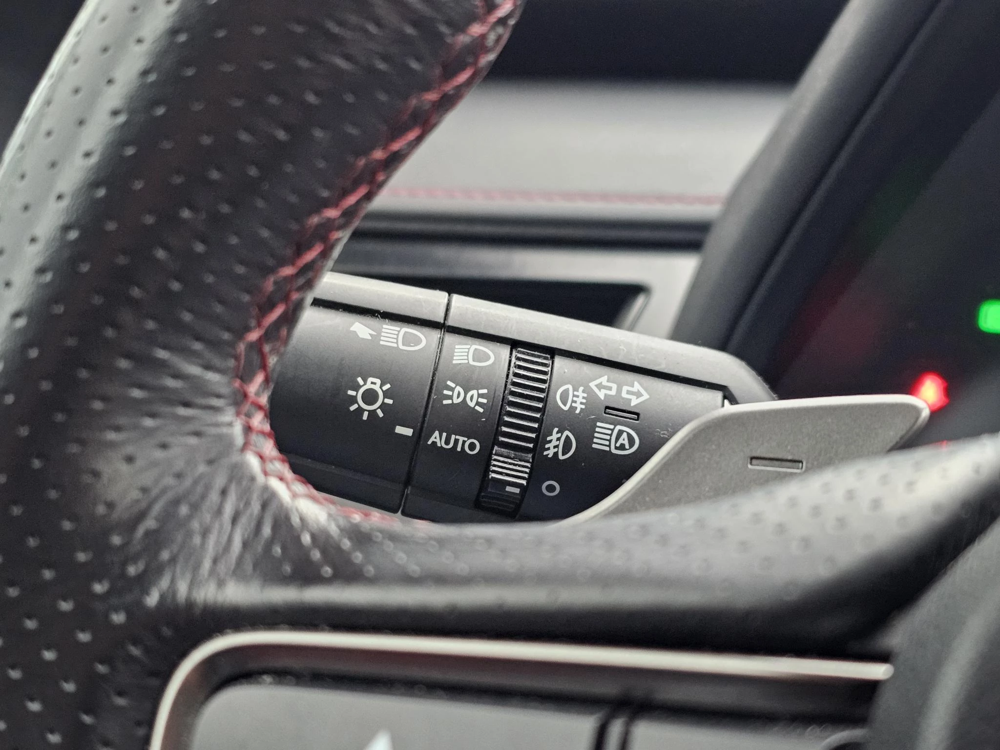 Hoofdafbeelding Lexus UX